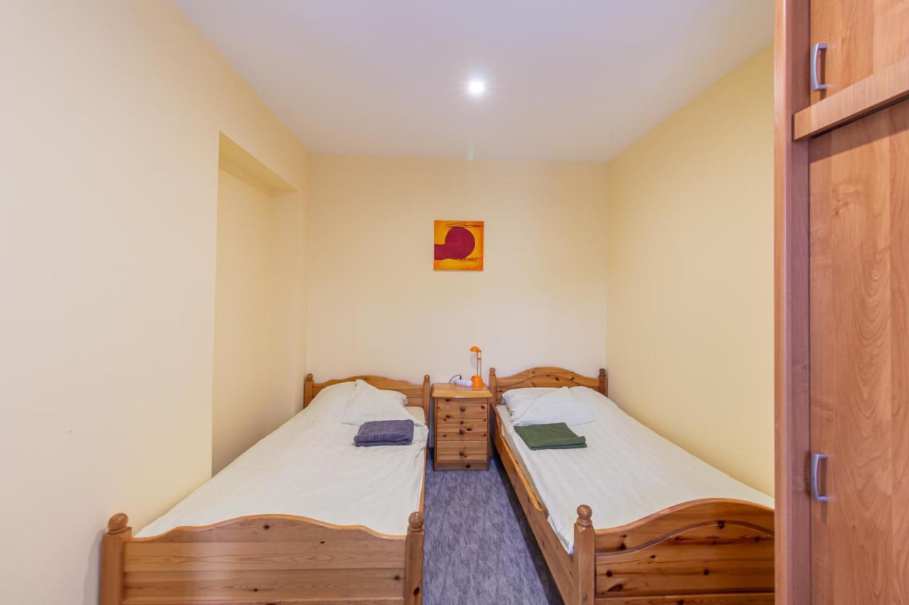 Deli Terasz A Apartman Free Parking, Self-Check-In Anytime 杰尔 外观 照片