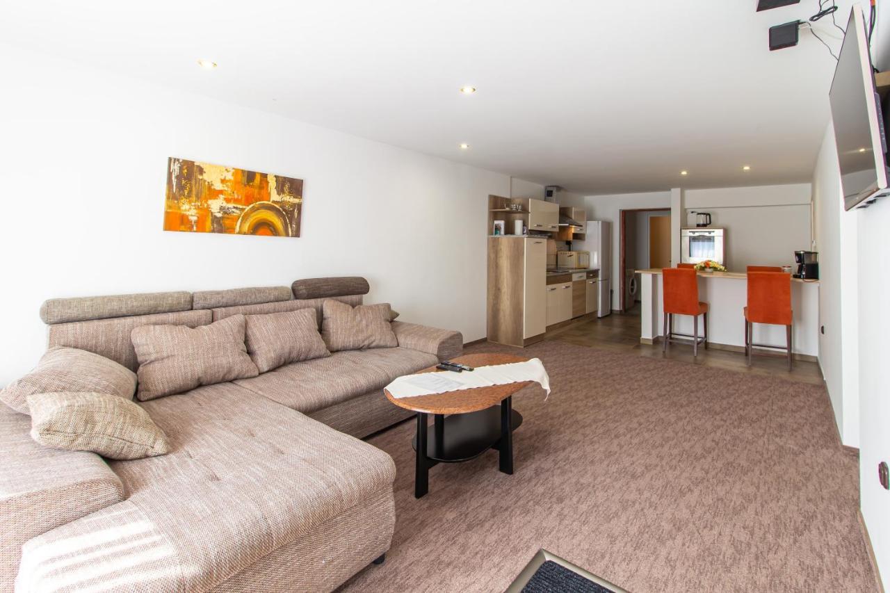 Deli Terasz A Apartman Free Parking, Self-Check-In Anytime 杰尔 外观 照片